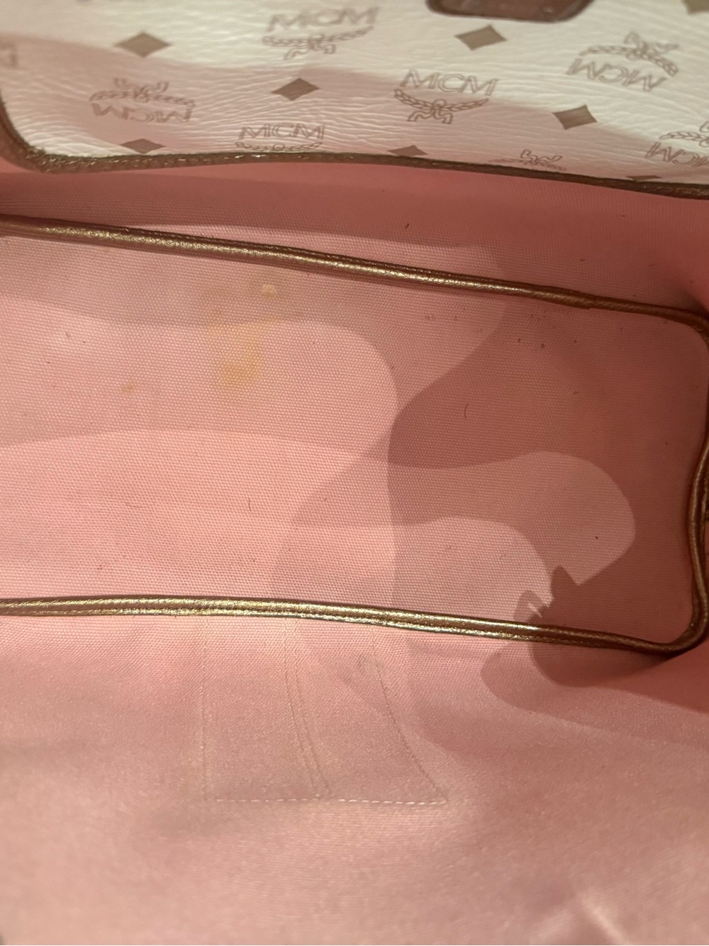 MCM White Princess Lion Tote - Picture 6 of 12